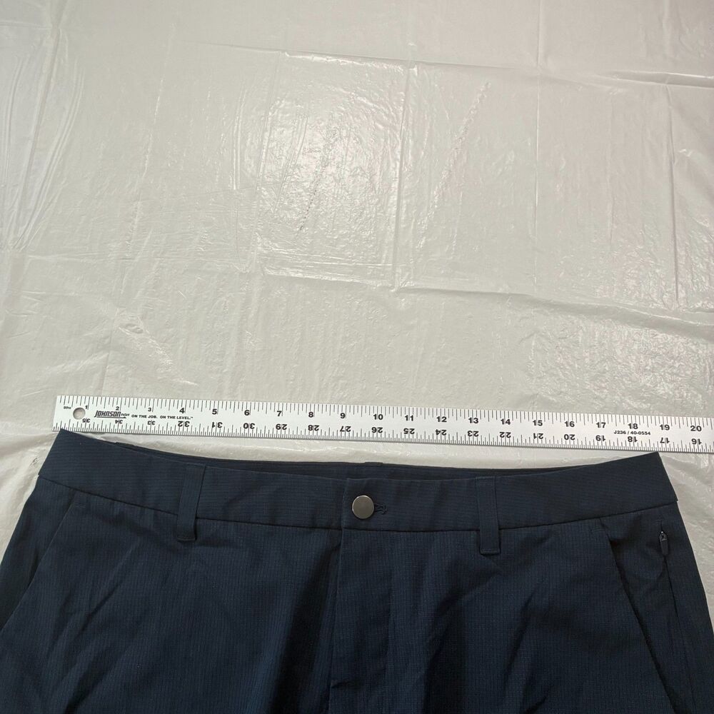 Lululemon ABC Classic Fit Woven Air Shorts 36x7 Blue Chino Golf Performance - Picture 5 of 6